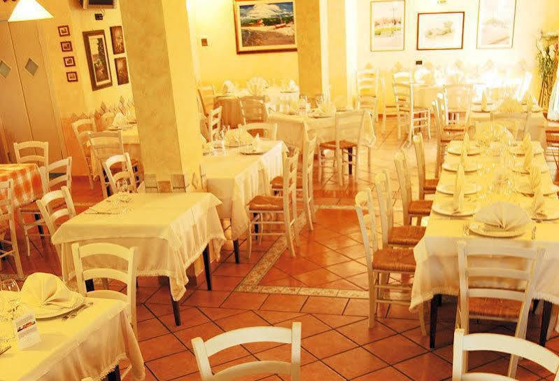 Hotel Di Nardo Petacciato Exterior photo